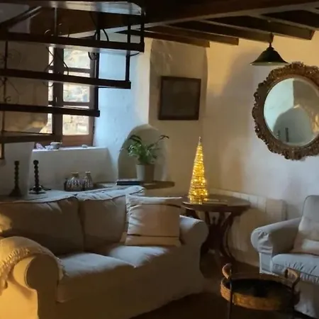 Casa Castro De Fradigas * Valdoviño